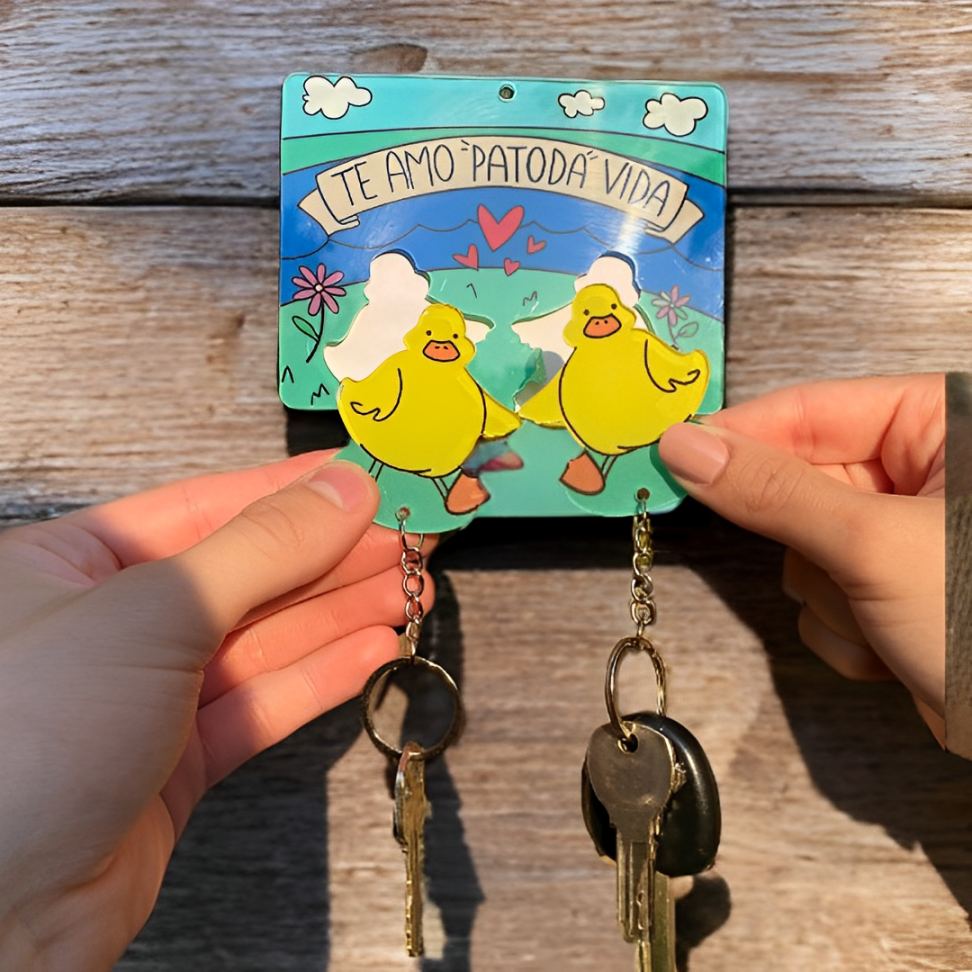 Couple key holder